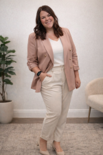 Photo of Morgan Bond | BIO Photo of Morgan Bond | BIO